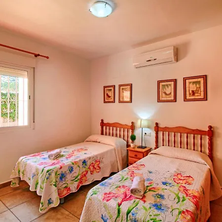 Enrique By Interhome Villa