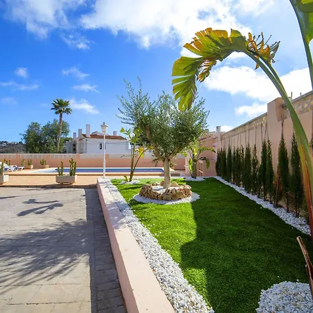 Enrique By Interhome Villa *